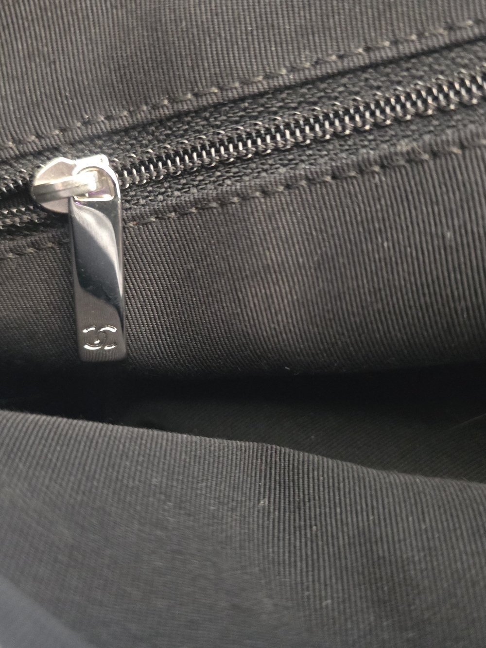 Chanel Silver Rue Cambon Clutch Bag - Picture 7 of 10
